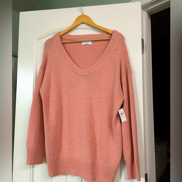 Old Navy Sweaters - Women’s Old navy sweater